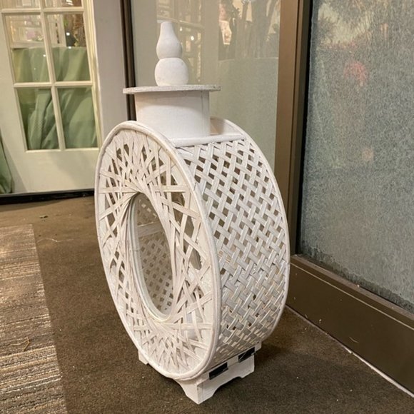 lantern Oval - Picture 1 of 2